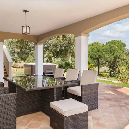 Villa Diamond